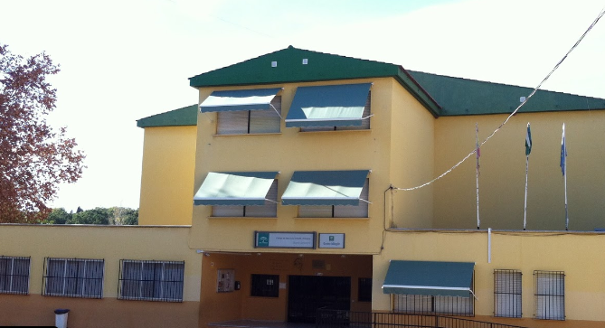 El sistema de comedor de menores se va a centralizar en el Vicente Aleixandre